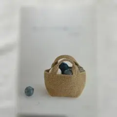 麻ひもとリネン糸で編むバッグ