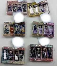 王一博 新作 両面Mサイズ四宫格 キーホルダー❣️8点セット確認用 
