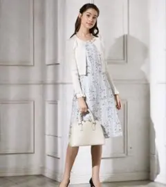 【大人気！定価62700円】TOCCA限定カラー花柄ワンピース