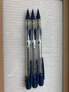 Item thumbnail for item f7ef7cd7-ea70-4939-b85f-8e4c364f0a6a