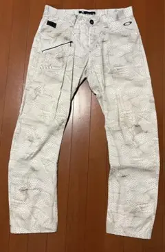 Oakley パンツ 32インチ