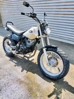 HMS ヤマハTW200 100φ砲弾マフラー SUS (Type3)マフラー HMS ヤマハ TW200⁄TW225 (BA-DGO7J⁄BA-DG09J) 2000年～2007