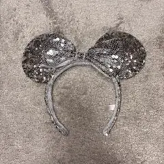 ディズニーカチューシャ シルバー スパンコール