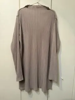 KBF長袖 プリーツトップス グレージュのサムネイル