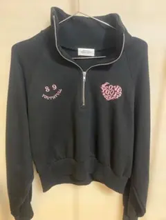 Item thumbnail for item b5343aeb-6b0b-48e8-a685-a2a9c690609c