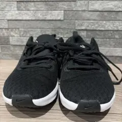 Nike ブラック スニーカー