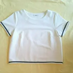 《新品》半袖トップス カットソーのサムネイル