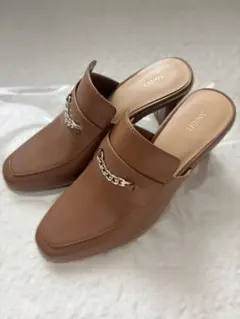 新品未使用【SNIDEL】ヒールローファー キャメルのサムネイル
