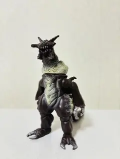 シルドロン　ソフビ Amazon | ウルトラ怪獣シリーズ ソフビ 人形 フィギュア 怪獣 ウ