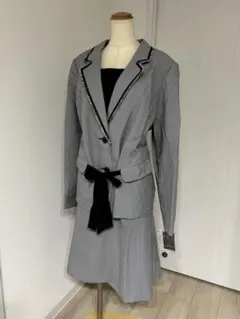 Item thumbnail for item d65c367d-ebcb-4de3-b0e3-15c86542c449