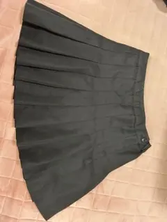 ブラック　プリーツスカート