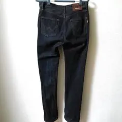 EDWIN 402 ブラックデニム メンズ W28 ストレート 黒 ジーンズ