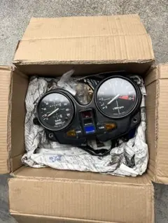 CBX400F 国内純正メーター部品取り - メルカリ