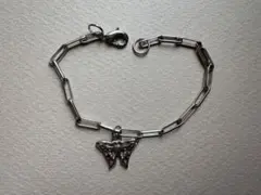 ブレスレット　蝶々　シルバー