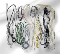 昭和レトロ　ネックレス ブローチまとめ売り