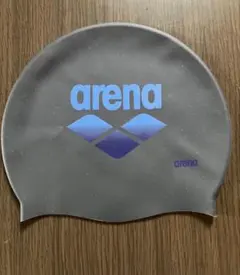 ★SALE★ arena シリコンキャップ ブラック　極美品