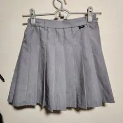 Love toxic・プリーツスカート