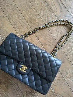 CHANEL マトラッセ25 　ダブルフラップ　ラムスキン 黒