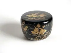 平棗 楽天市場】【茶器/茶道具 なつめ（お薄器）】 平棗 春秋棗 替蓋付 黒蓋