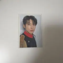 seventeen cafe in Seoul 軍服トレカ ウォヌ