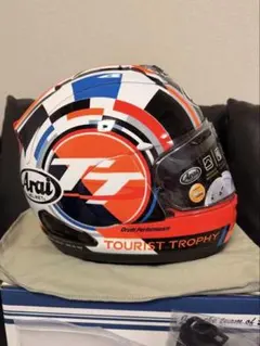 DUCATIドゥカティ&Arai アライXD SNELL 61,62cm - メルカリ