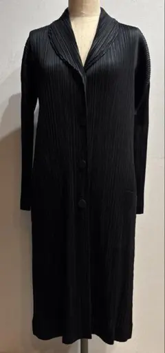 ✨美品✨PLEATS PLEASE ボックスプリーツ シボ ボレロ 羽織り ✨美品✨PLEATS PLEASE ボックスプリーツ シボ ボレロ 羽織り - メルカリ