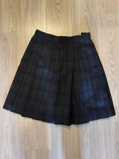 チェック柄プリーツスカート　制服