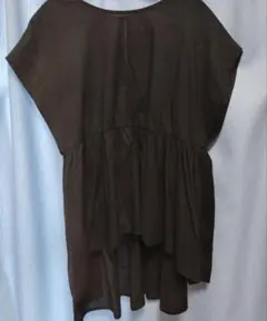 黒いノースリーブチュニック Mサイズ フリル付き