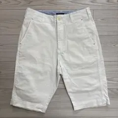アーバンリサーチ　ホワイトショートパンツ 36のサムネイル
