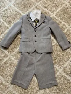 子供服　キッズ用スーツ　セレモニー　卒園式　入学式　120cm 130cm