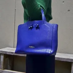 FURLA フルラ　トートバッグ　ハンドバッグ　レザー　青系　腕かけ