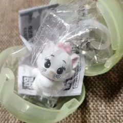 ディズニーキャラクター ふわふわめじ るしアクセサリー