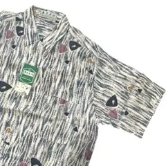 レーヨン100％　ヴィンテージシャツ　パータン　総柄シャツ　古着　レトロ (1)