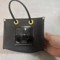 FENDI ミニポーチ