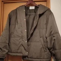 EMODA フード付きオリーブグリーンダウンジャケット