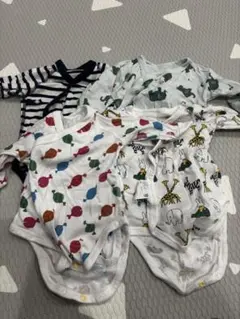 UNIQLO ベビー肌着 前開き ボディスーツ 60cm 4枚セット長袖