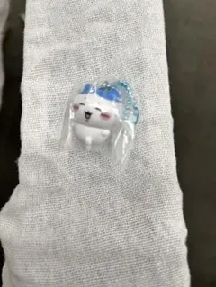 ちいかわ　ビスケット　マスコット　ハチワレ