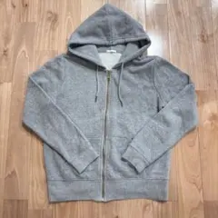 ジップパーカー