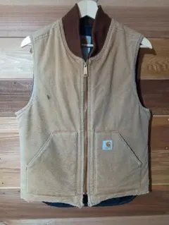 Carhartt カーハートダックキルティングベストのサムネイル