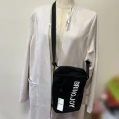 BRING JOY ロゴ ショルダーバッグ ブラックのサムネイル