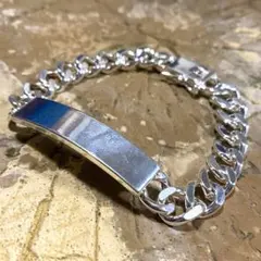 Item thumbnail for item ce54568c-0786-40f1-bed4-1e0942247846