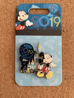 ミッキーマウス コレクターズピン 2019