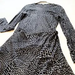 美品！カルバンクライン　セットアップ！ツーピース　　ストレッチ　スーツ　ドレス