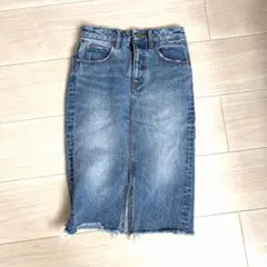 デニム タイトスカート カットオフ加工のサムネイル