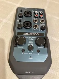 2025年最新】zoom u－44の人気アイテム - メルカリ