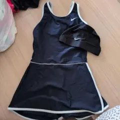 Nike 黒 スクール水着と水泳帽セット