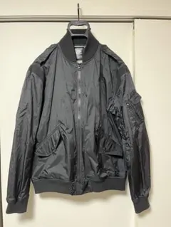 NIKE ナイキ　ブラック MA-1 ナイロンジャケット　黒