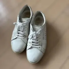 SAINT LAURENT スタッズ スニーカー ホワイト 45のサムネイル