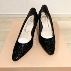 美品　ブラックパンプス　レースデザイン　ベロア　お呼ばれ　結婚式　パーティー