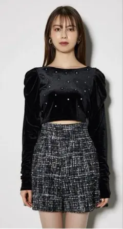 2026年最新】ベロアトップスの人気アイテム - メルカリ